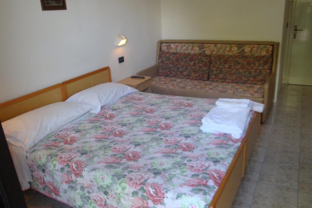 Hotel Vela Azzurra Rimini Room photo